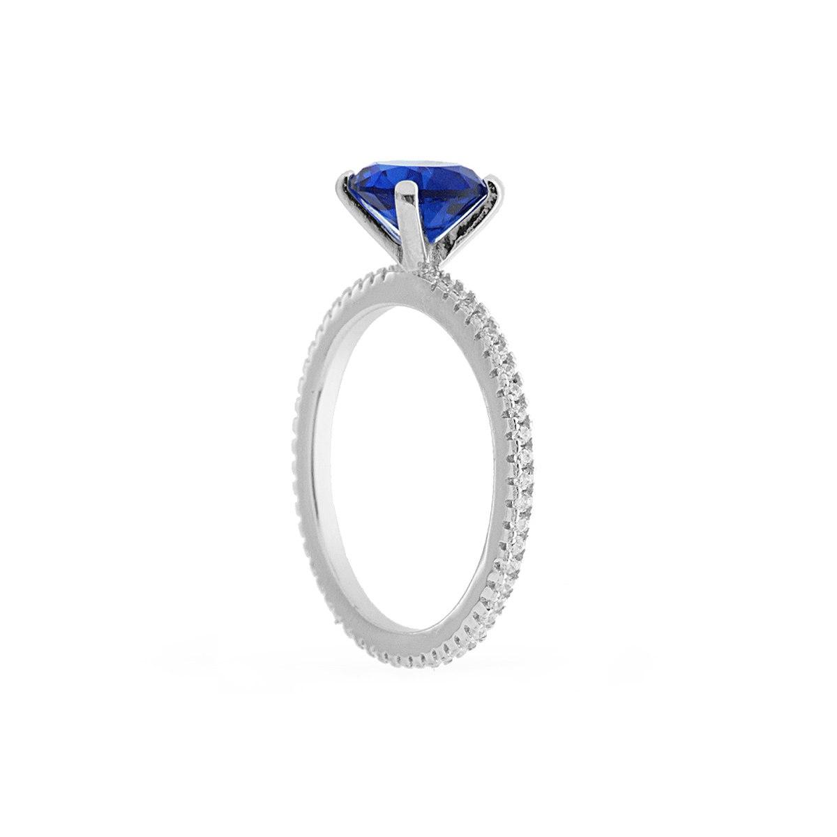 Anello Solitario con Cubic Zirconia Blu Zaffiro e Zirconi Bianchi in ARGENTO 925 Galvanica Rodio